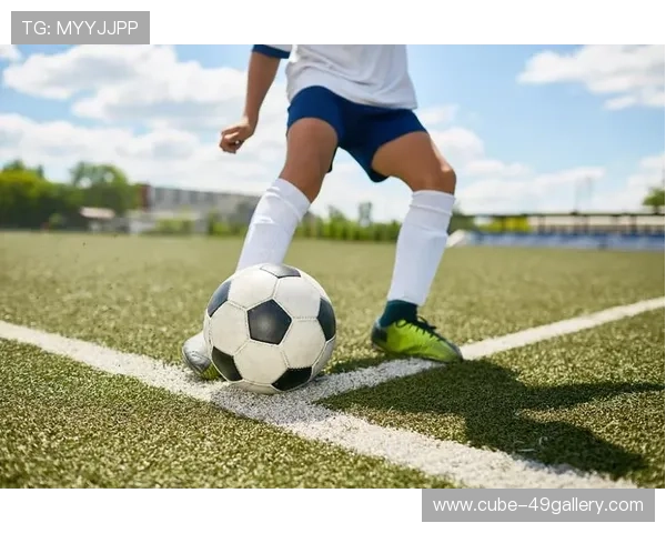 足球球星脚长揭秘 看他们如何凭借脚部优势征服绿茵场